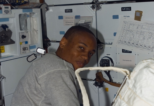 STS118-E-06835