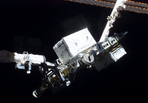 STS118-E-07117
