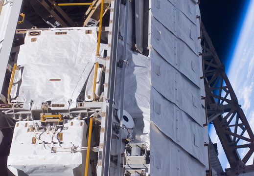 STS118-E-07556