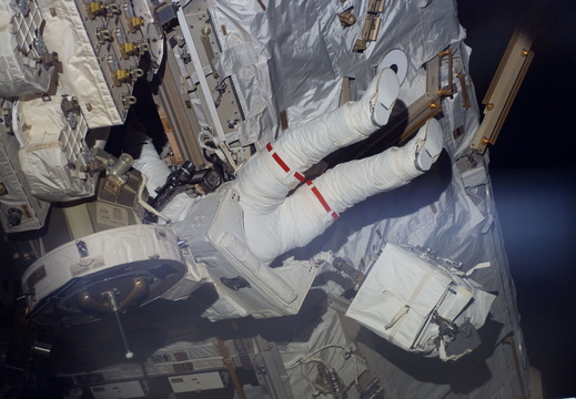STS118-E-07942