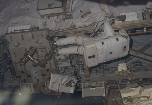 STS118-E-07959