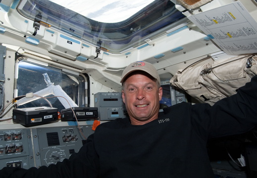 STS119-E-06138