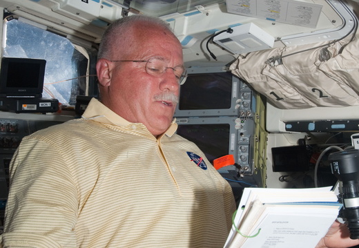 STS119-E-06191
