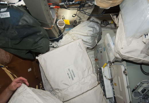 STS119-E-06205
