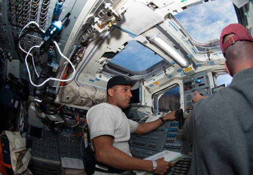 STS119-E-06209
