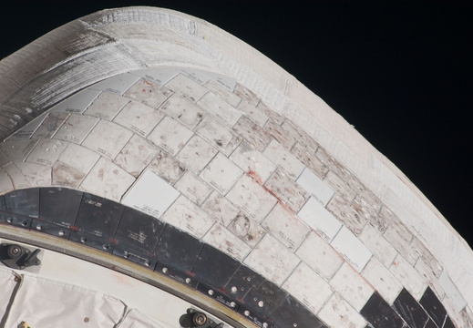 STS119-E-06256