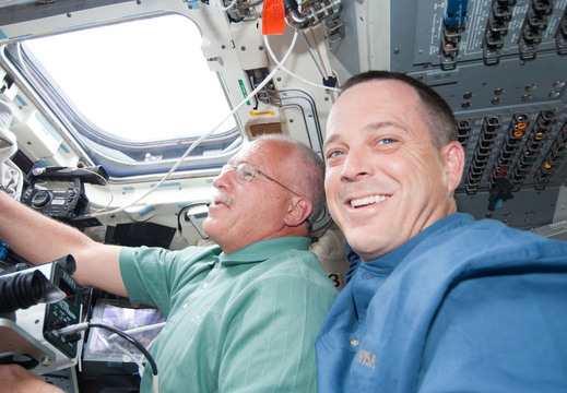 STS119-E-06414