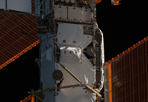 STS119-E-06490