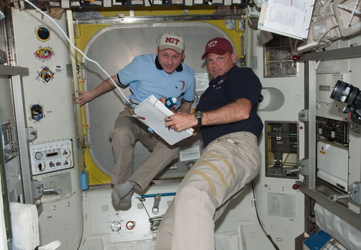 STS119-E-06660