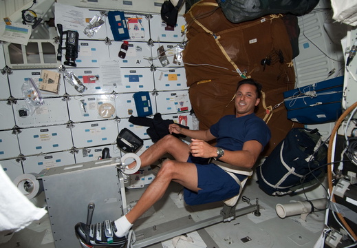 STS119-E-06695