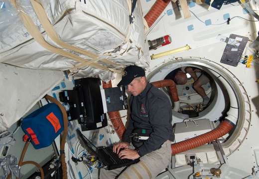 STS119-E-06717
