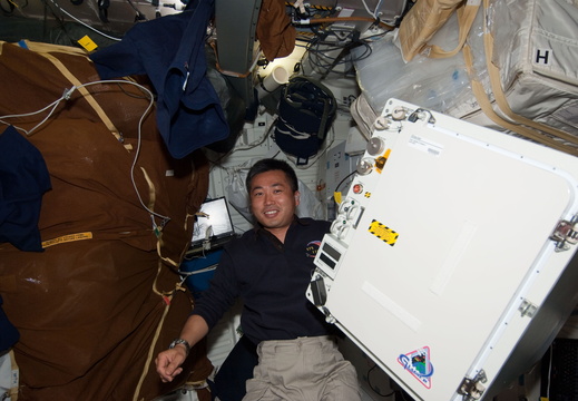 STS119-E-06766