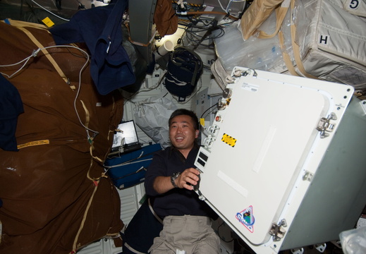 STS119-E-06768