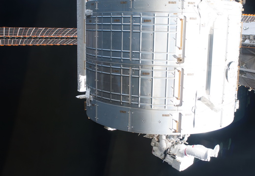 STS119-E-06859
