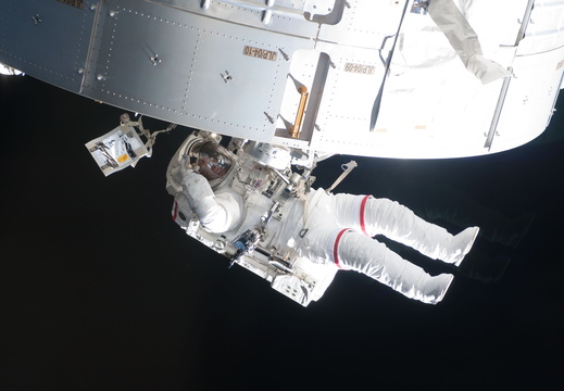 STS119-E-06866