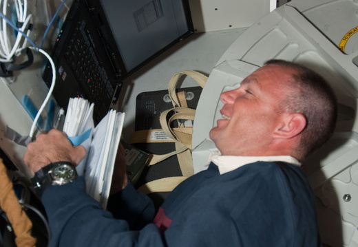 STS119-E-06901