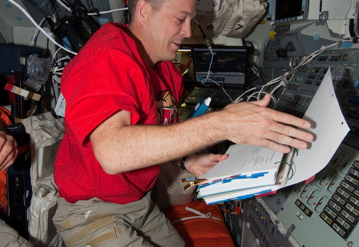 STS119-E-06906