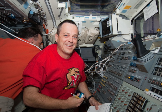 STS119-E-06942