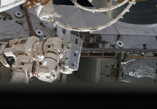 STS119-E-07231
