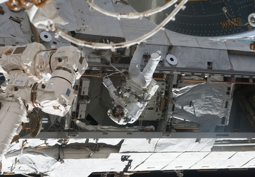 STS119-E-07236
