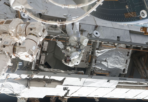 STS119-E-07239
