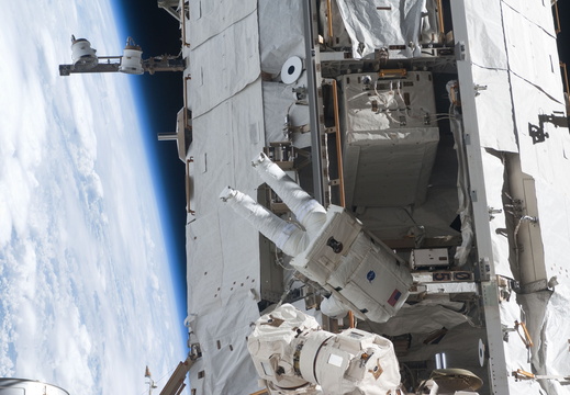 STS119-E-07249