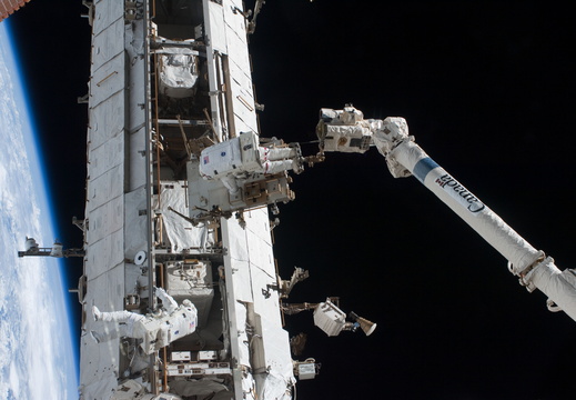 STS119-E-07266