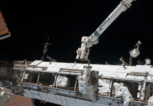 STS119-E-07288