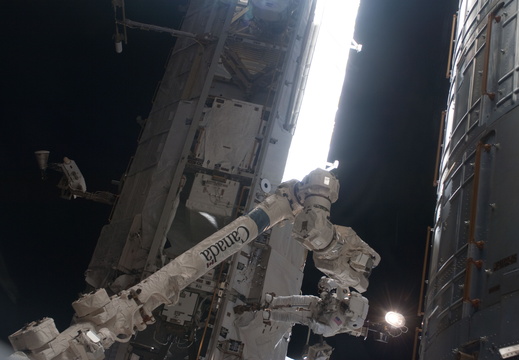 STS119-E-07399