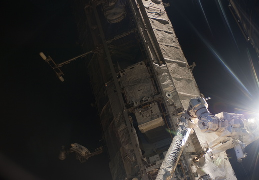 STS119-E-07411