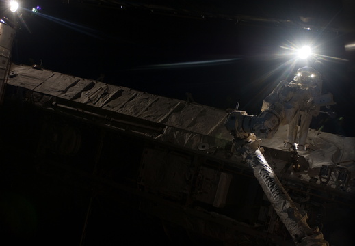 STS119-E-07421