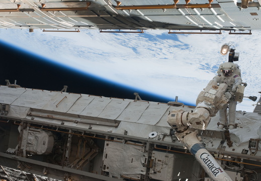 STS119-E-07448