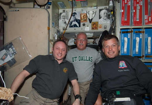 STS119-E-07558