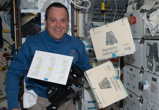 STS119-E-07913