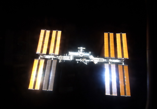 STS119-E-08215