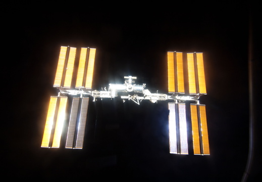 STS119-E-08218