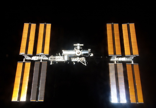 STS119-E-08240