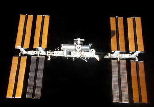STS119-E-08275