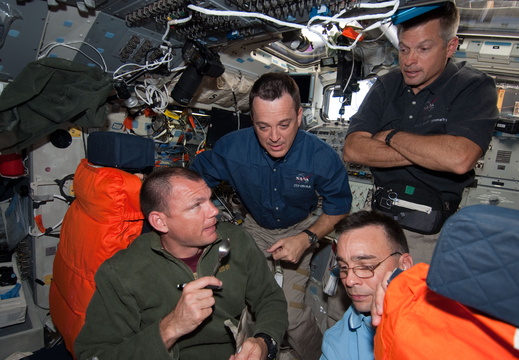 STS119-E-08466