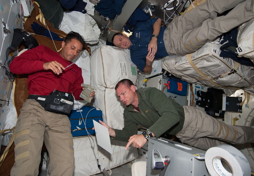 STS119-E-08479