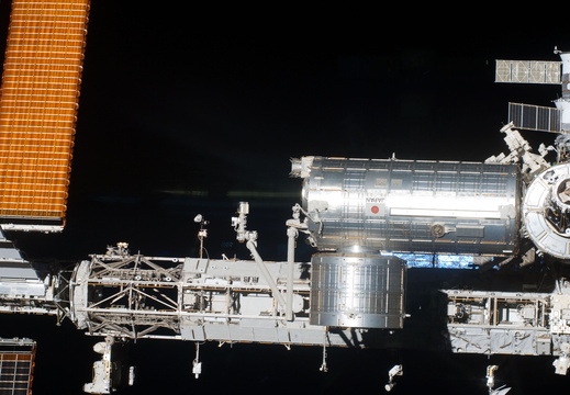 STS119-E-09236