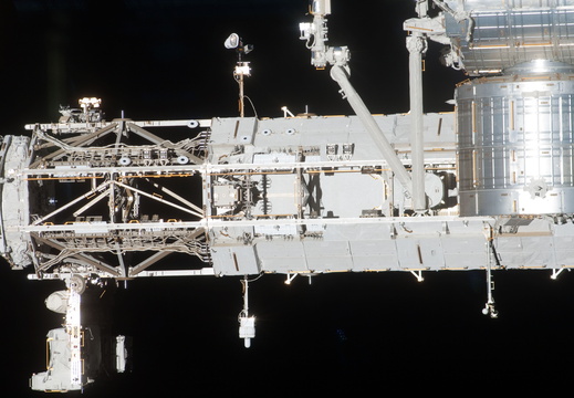 STS119-E-09267