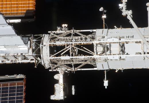 STS119-E-09269