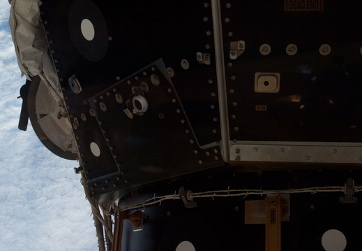 STS119-E-09627