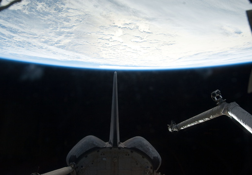 STS119-E-10112