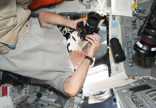 STS119-E-10182
