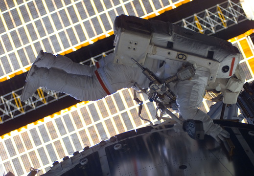 STS122-E-08779