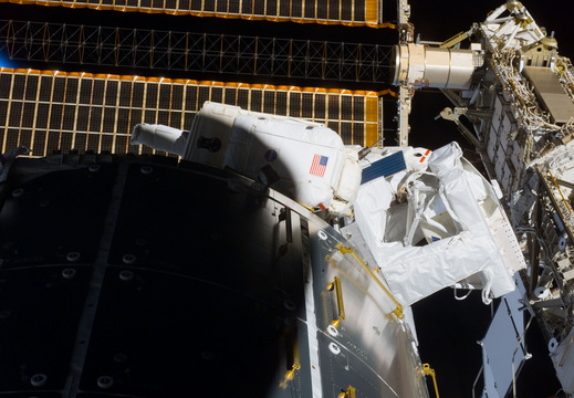 STS122-E-08993