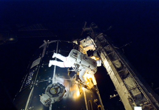 STS122-E-09073