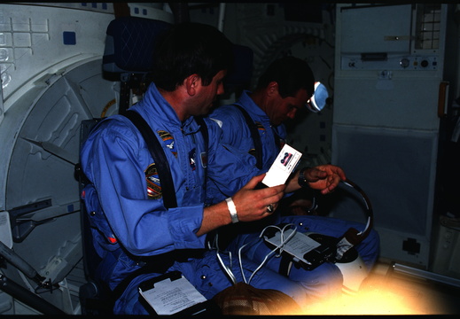 STS61C-01-001
